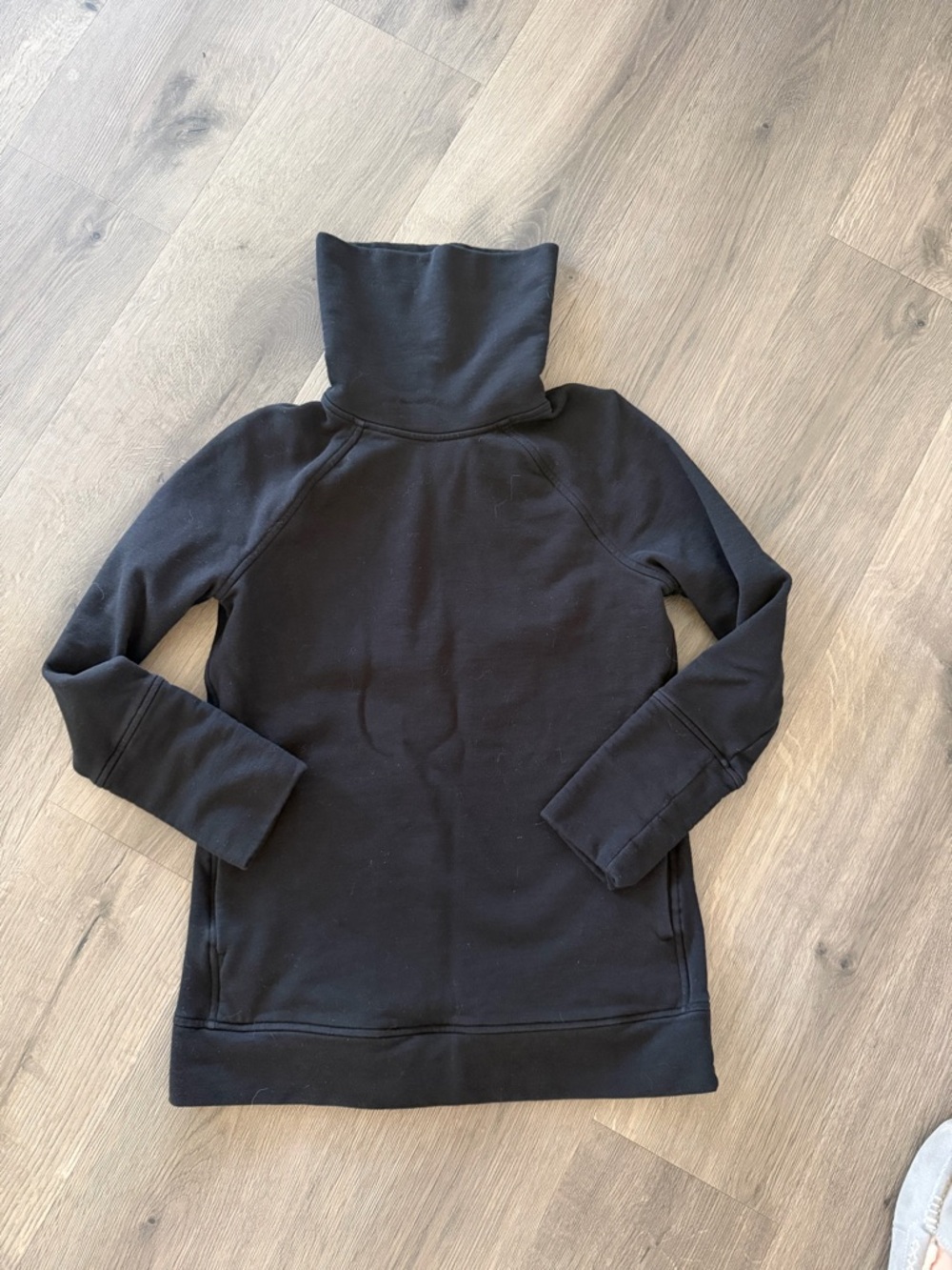 lululemon athletica Black Funnel Neck Pullover